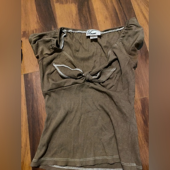 🔮 5 for $20 🔮 Vixen by Micheline Pitt shirt bundle - Picture 3 of 6